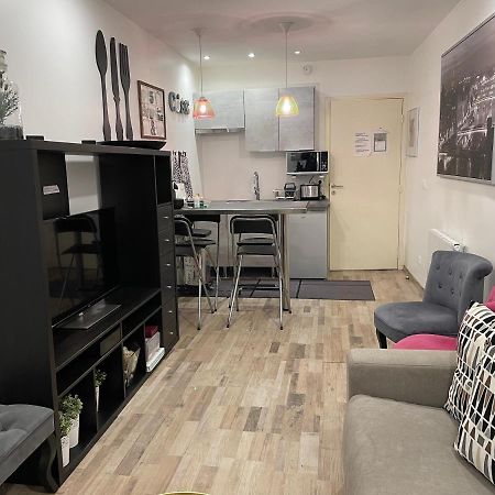 Bel Appartement Au Coeur De パリ エクステリア 写真